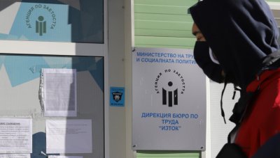96 000 останаха без хляб заради Covid-19