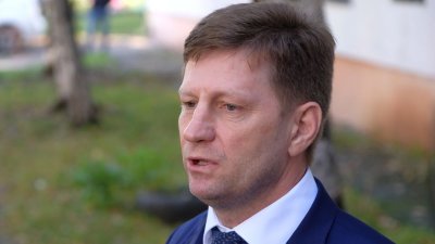 Арестуван е руски губернатор, заподозрян в убийства