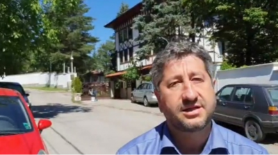 Христо Иванов се разходи и до Боянските сараи 