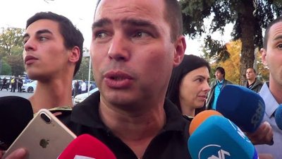 8 хулигани са задържани на протеста снощи