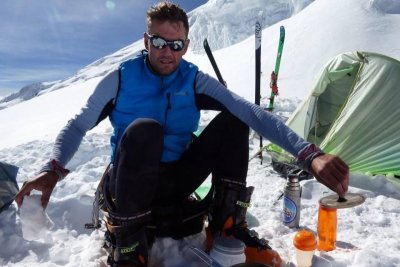 ГЕРБ дарява 70 000 долара за връщане на тленните останки на алпиниста Иван Томов