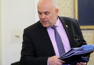 Главният прокурор Иван Гешев стана докторант в Благоевград