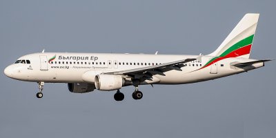 Временно: „България еър” маха таксата за презаверен билет