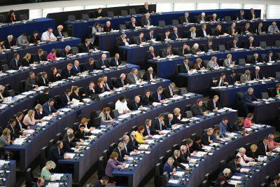 ЕП се закани да блокира бюджетната сделка на евролидерите