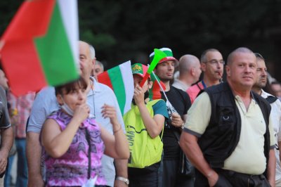 24 дни протестиращите искат оставката на кабинета 