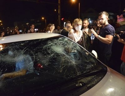 Трима задържани след екшъна с колата пред Румънското посолство 