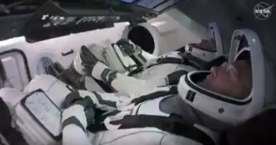 Изтича въздух от МКС, екипажът се изолира в руския модул