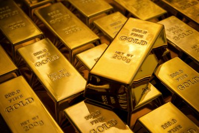 Златото надхвърля $3000 до края на годината