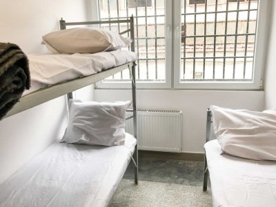 Затвор до гроб за българин, съден за убийство и изнасилване във Франция