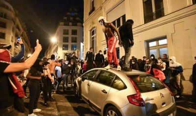 Сблъсъци и арести в Париж след финала на Шампионската лига (СНИМКИ)