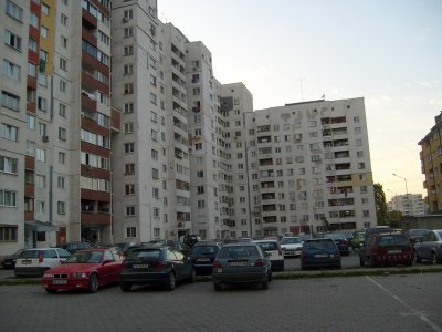 62 минимални заплати за най-евтиното жилище в София 