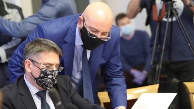 Ревизоро за Данаил Кирилов: Жал ми е да го наритваме