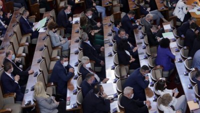 Депутатите събраха кворум