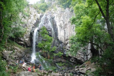 Свалиха двама чужденци от Боянския водопад