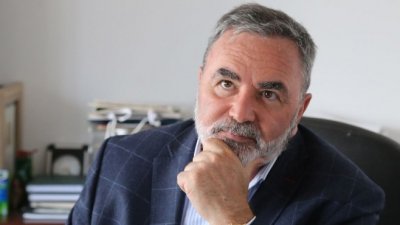 Скандал с Ангел Кунчев: Лаици налазиха държавния санитарен инспектор на протеста