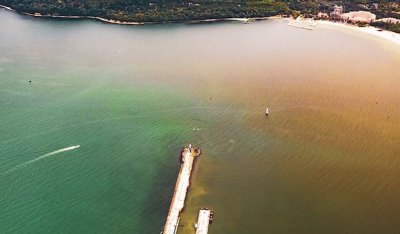 Портних се врътна за клоаката Варненско езеро