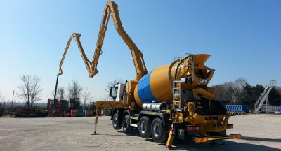 Помпа за бетон уби работник край Русе