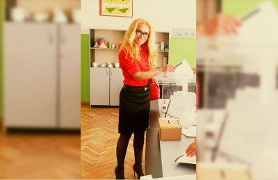 Десислава Иванчева ще участва и на местния вот