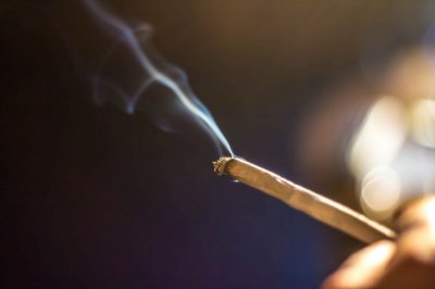 Задържаха тон нарязани кутии цигари във Видин
