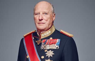 Кралят на Норвегия по спешност в болница