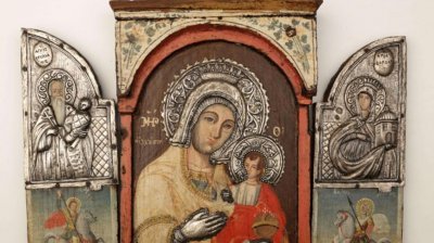 В Гоце Делчев посрещат чудотворна икона