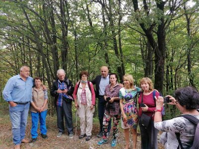 Борисов се щракна с природолюбители в габровския Балкан (СНИМКИ)