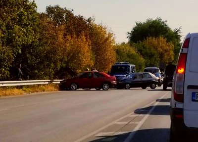 4 коли се нанизаха край Пловдив