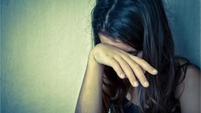 ИЗВЕРГ! Извратен дядо блудства с 15-годишно дете