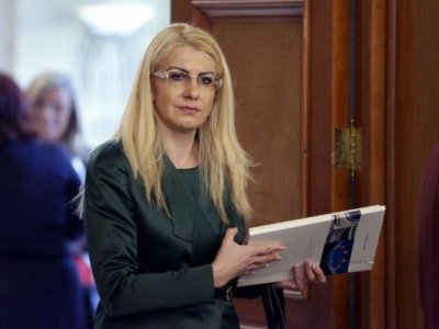 Ахладова доволна от евродоклада за България