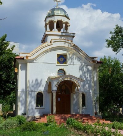 Безбожие: Клошар обра храма в Добрич