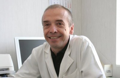 Мангъров отива на тест