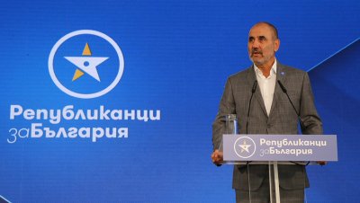 Рекорд: Партията на Цветанов регистрирана за 18 мин.!