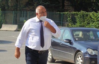 Борисов тушира недоволството в МВР с 15% скок на заплатите