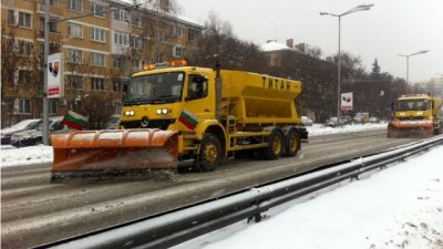 260 снегорина ще чистят София 