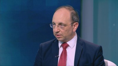 Николай Василев: Да забравим за национализацията на втория пенсионен стълб 
