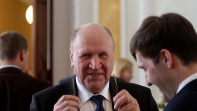 Естонски министър подаде оставка заради Байдън
