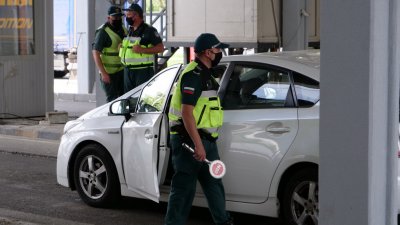 ВАС: "Гранична полиция" няма право да ни проверява за глоби и фишове