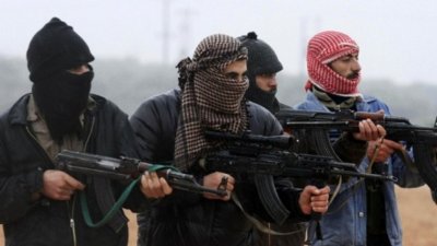 Арестуваха 19 предполагаеми джихадисти в Истанбул