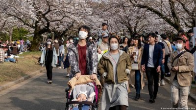 Трета вълна на коронавирус се надигна в Япония 