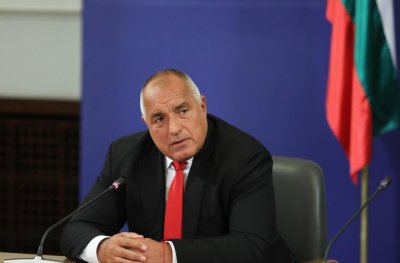Борисов привика извънредно министрите Аврамова, Тенева и Ревизоро
