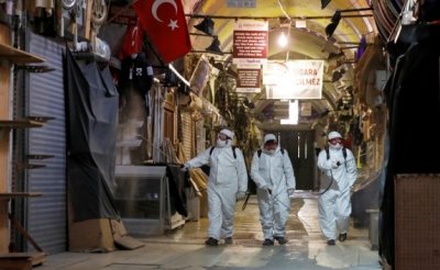 Турция с пореден рекорд по заразени, Гърция мина 2000 жертви