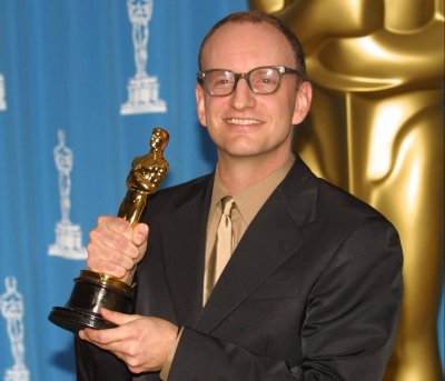 Стивън Содърбърг ще е продуцент на "Оскар"-ите