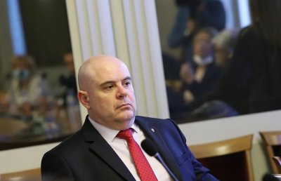 Родните депутати на "изпит" пред еврокомисаря по правосъдие