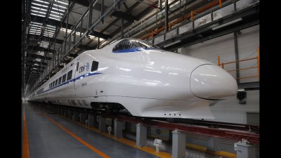 В Китай, че къде другаде? Откриха висящ мост за високоскоростни влакове