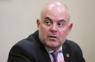 Прокуратурата се опъва на ЕК за разследването на обвинител №1