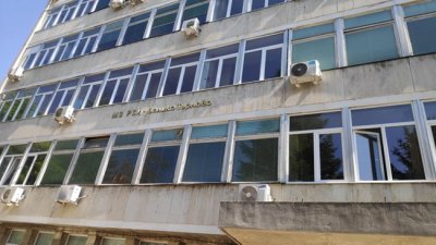 Дом за умствено изостанали пламна с коронавирус