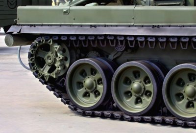 Модернизират танкове за 78 милиона лева 