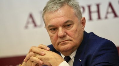 Румен Петков издаде: С Мая сме говорили да действаме заедно