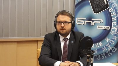 Германски спец: Китай овладява български медии