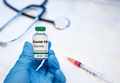 Първата партида ваксини срещу COVID-19 пристигна в Турция